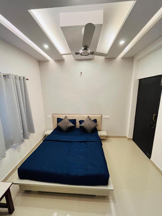 Skyard Premium, Tapovan ริชิเคช ภายนอก รูปภาพ